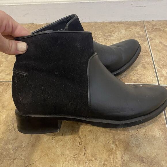 Rag & Bone Aston Suede Leather Short Ankle Biker Boot Black Womens Size 6.5 - Picture 4 of 12